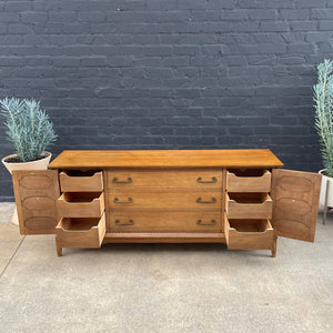 Mid-Century Modern 9-Drawer Dresser, c.1960’s