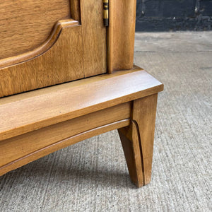 Mid-Century Modern 9-Drawer Dresser, c.1960’s