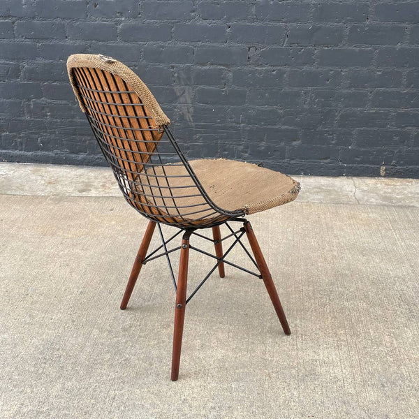 Mid-Century Modern Charles Eames Eiffel Base Swivel Chair for Herman Miller, c.1950’s