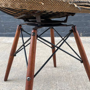 Mid-Century Modern Charles Eames Eiffel Base Swivel Chair for Herman Miller, c.1950’s