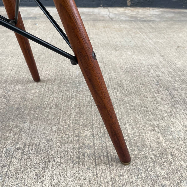 Mid-Century Modern Charles Eames Eiffel Base Swivel Chair for Herman Miller, c.1950’s