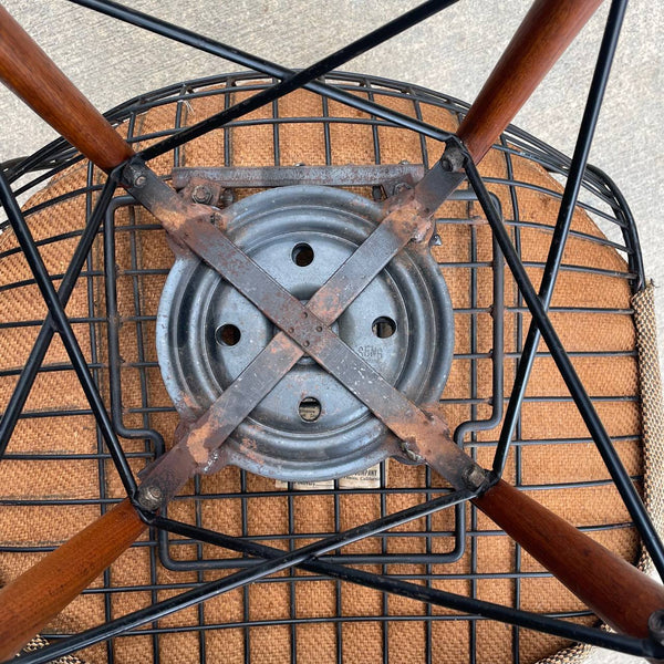 Mid-Century Modern Charles Eames Eiffel Base Swivel Chair for Herman Miller, c.1950’s