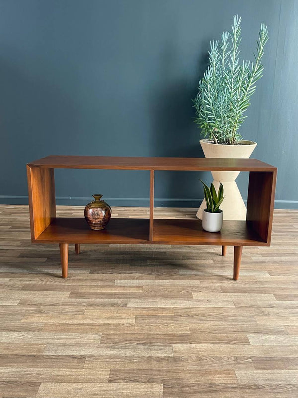 Mid-Century Modern Walnut Bookcase / Credenza, c.1960’s