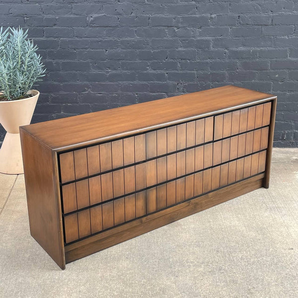 Mid-Century Modern 9-Drawer Walnut Dresser, 1960’s