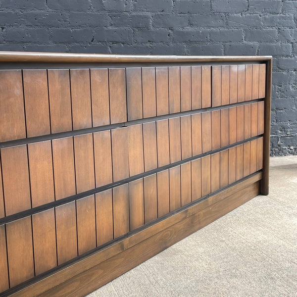 Mid-Century Modern 9-Drawer Walnut Dresser, 1960’s