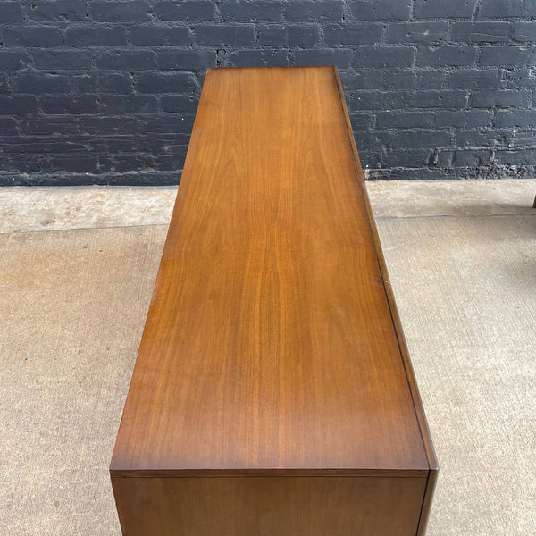 Mid-Century Modern 9-Drawer Walnut Dresser, 1960’s