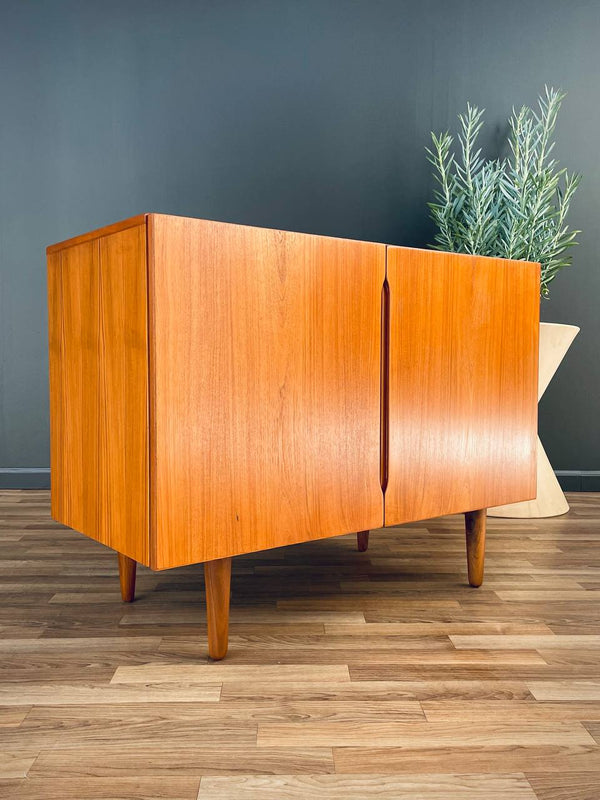 Mid-Century Danish Modern Teak Credenza, c.1960’s