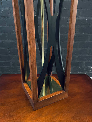 Mid-Century Modern Geometric Table Lamp by Modeline of California, c.1960’s