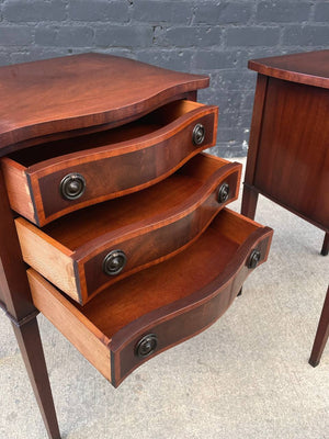 Pair of American Antique Federal Style Mahogany Night Stands, c.1930’s