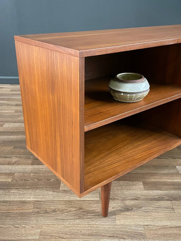 Mid-Century Modern Walnut Bookcase / Credenza, c.1960’s