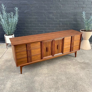 Mid-Century Modern 9-Drawer Walnut Dresser by Bassett, c.1960’s