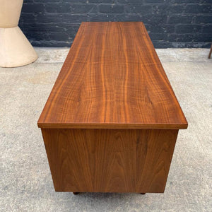 Mid-Century Modern Walnut Trunk by Lane, c.1960’s