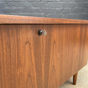 Mid-Century Modern Walnut Trunk by Lane, c.1960’s