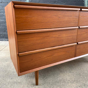 Danish Modern 6-Drawer Teak Dresser, c.1960’s