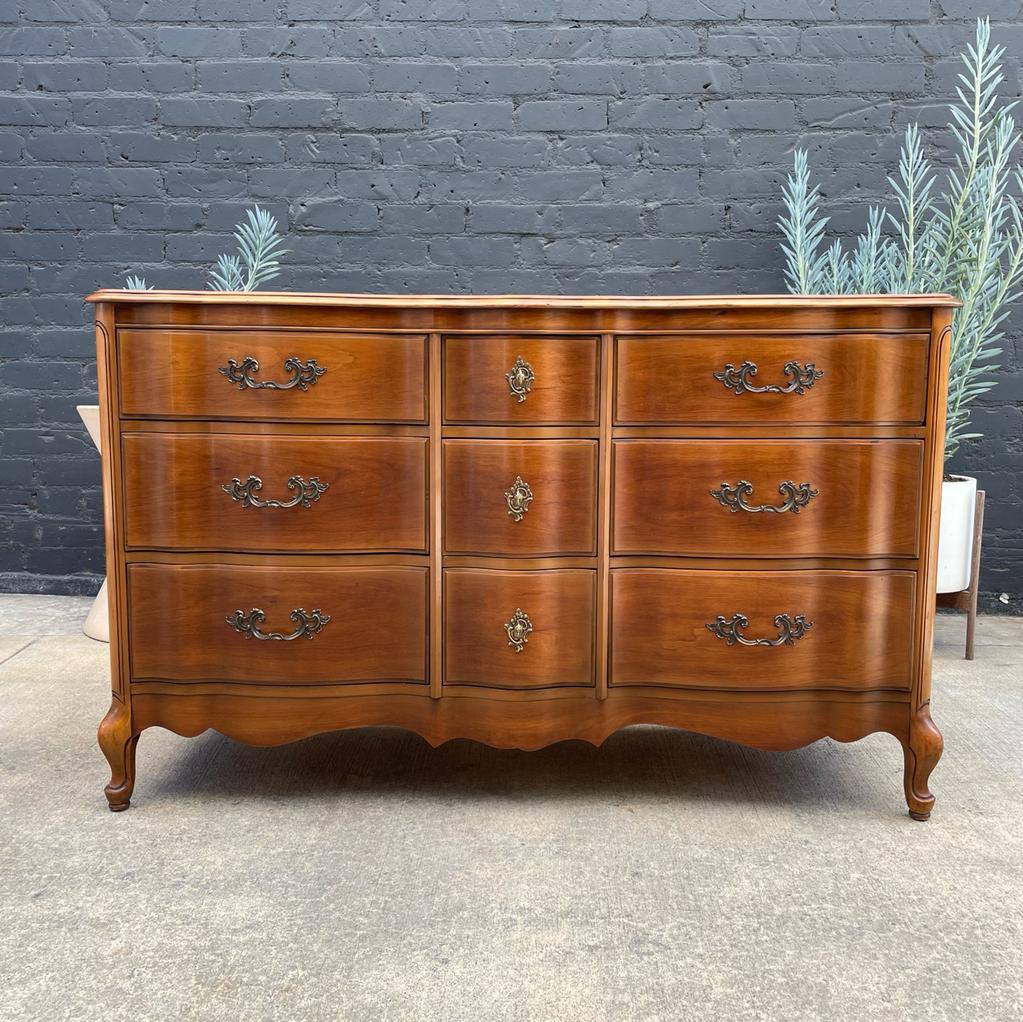 Vintage French Provincial Dresser with Mirror, c.1960's – Vintage Supply Vintage French Provincial Dresser with Mirror, c.1960's – Vintage Supply