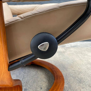 Norwegian Stressless Leather Lounge Chair with Ottoman