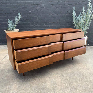 Mid-Century Modern 9-Drawer Walnut Dresser, c.1960’s