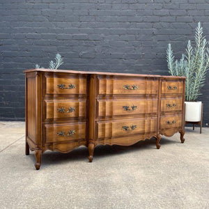 Vintage French Provincial Dresser, c.1960’s