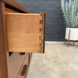 Mid-Century Modern Walnut 9-Drawer Dresser, c.1960’s