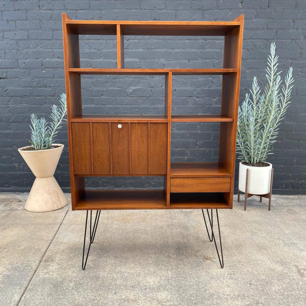 Mid-Century Modern Wall Bookshelf Storage Unit by Hooker Furniture, c.1960’s