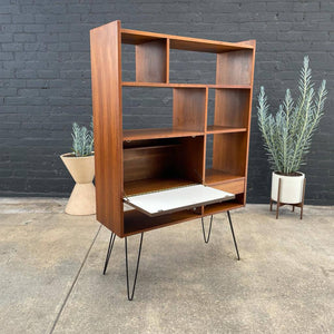 Mid-Century Modern Wall Bookshelf Storage Unit by Hooker Furniture, c.1960’s