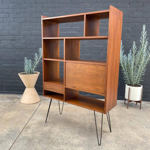 Mid-Century Modern Wall Bookshelf Storage Unit by Hooker Furniture, c.1960’s