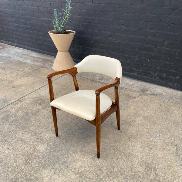 Mid-Century Modern Sculpted Arm Chair, c.1960’s