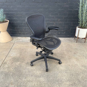 Vintage Aeron Ergonomic Swivel Office Chair by Herman Miller