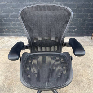 Vintage Aeron Ergonomic Swivel Office Chair by Herman Miller