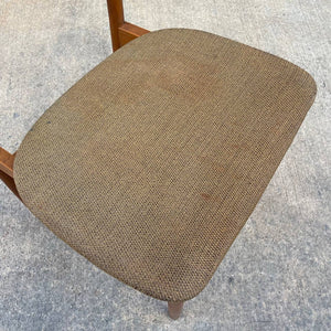 Set of 4 Mid-Century Modern Sculpted Teak Dining Chairs, c.1960’s