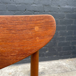 Set of 4 Mid-Century Modern Sculpted Teak Dining Chairs, c.1960’s