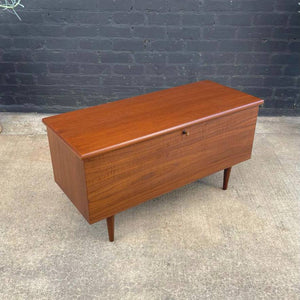 Mid-Century Modern Walnut Trunk Chest by Lane Furniture, c.1960’s