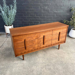 Mid-Century Modern Walnut 9-Drawer Dresser, c.1960’s