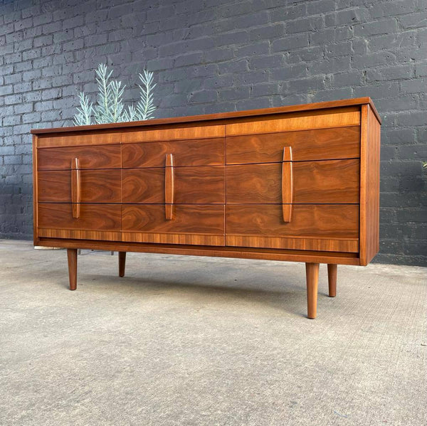Mid-Century Modern Walnut 9-Drawer Dresser, c.1960’s