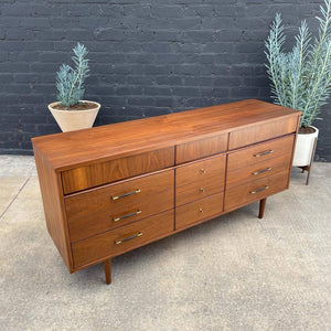 Mid-Century Modern Walnut 9-Drawer Dresser, c.1960’s