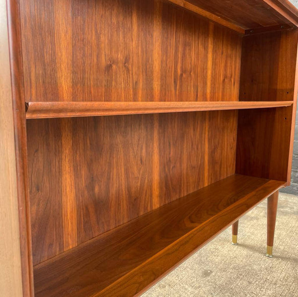 Mid-Century Modern Walnut Bookcase Shelf, c.1960’s