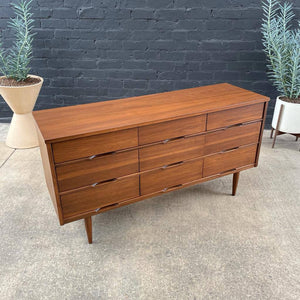 Mid-Century Modern Walnut 9-Drawer Dresser, c.1960’s