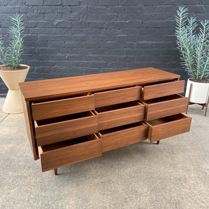 Mid-Century Modern Walnut 9-Drawer Dresser, c.1960’s