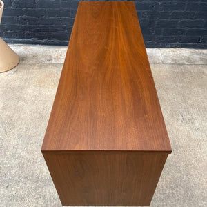 Mid-Century Modern Walnut 9-Drawer Dresser, c.1960’s