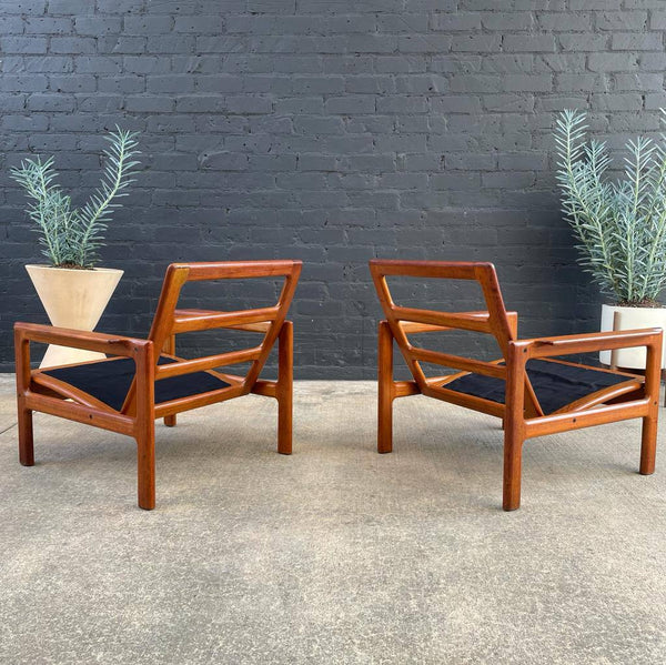 Pair of Danish Modern Teak Lounge Chairs, c.1960’s