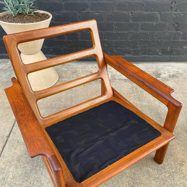 Pair of Danish Modern Teak Lounge Chairs, c.1960’s