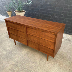 Mid-Century Modern Walnut 9-Drawer Dresser, c.1960’s