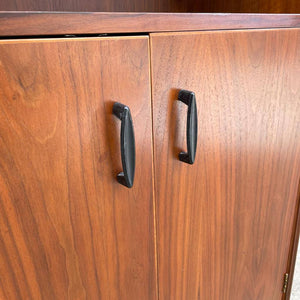 Mid-Century Modern Walnut Bookcase Shelf, c.1960’s