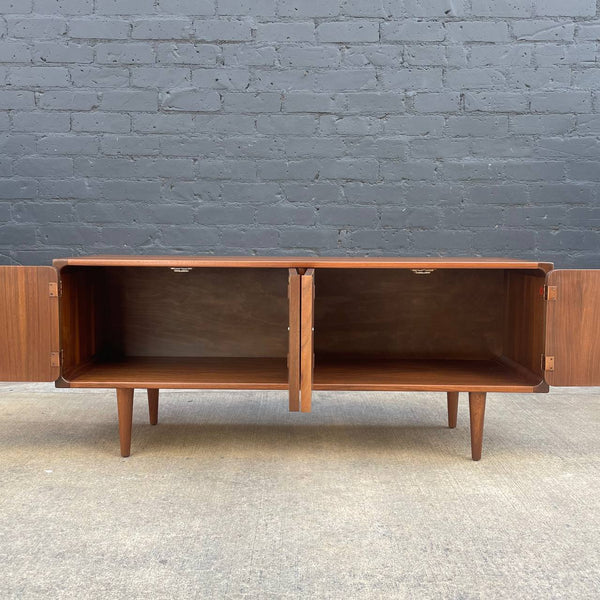 Mid-Century Modern Walnut Credenza by Brown Saltman, c.1960’s