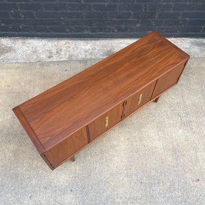 Mid-Century Modern Walnut Credenza by Brown Saltman, c.1960’s