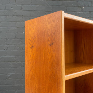 Vintage Danish Modern Teak Bookcase Adjustable Shelf Unit, c.1960’s