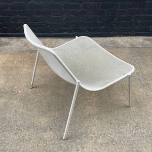 MU Round Outdoor Metal Lounge Chair by Steelcase