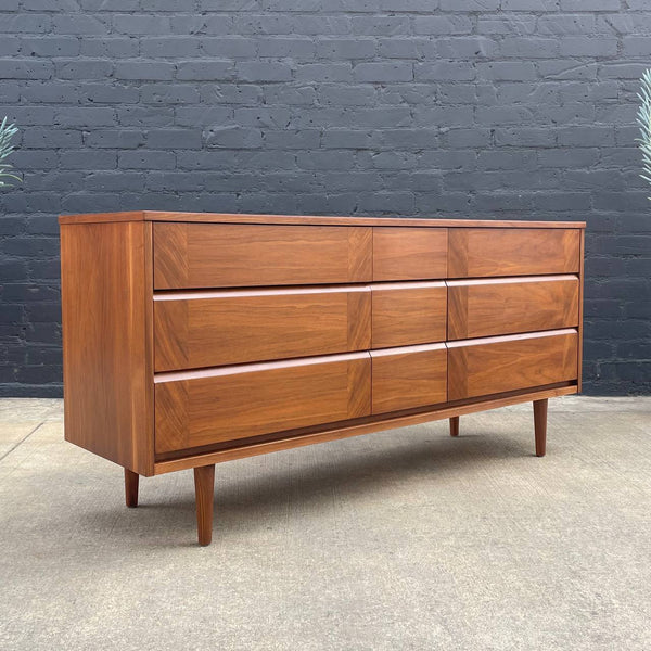Mid-Century Modern Walnut 9-Drawer Dresser, c.1960’s