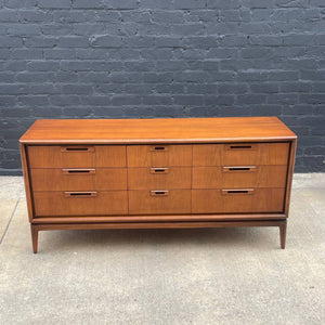 Mid-Century Modern Walnut 9-Drawer Dresser, c.1960’s