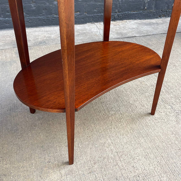 Pair of American Antique Federal Style Mahogany End Tables Nightstands, c.1950’s